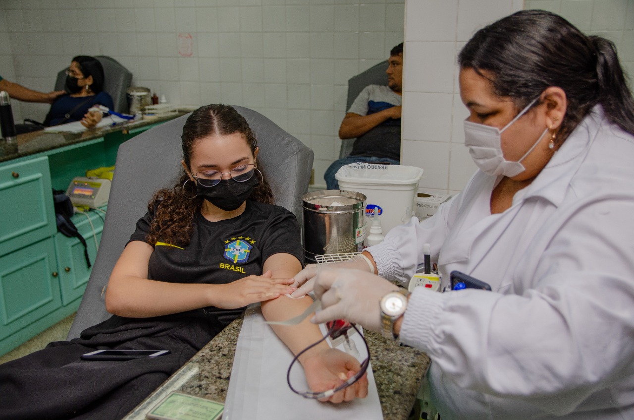 Para manter estoque de sangue, Hemoap convoca voluntários a fazerem doação