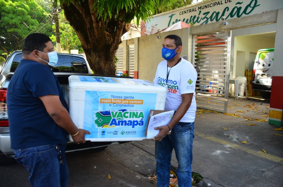 Governo entrega 35,3 mil doses de vacinas para Macapá e Santana continuarem vacinação de adolescentes