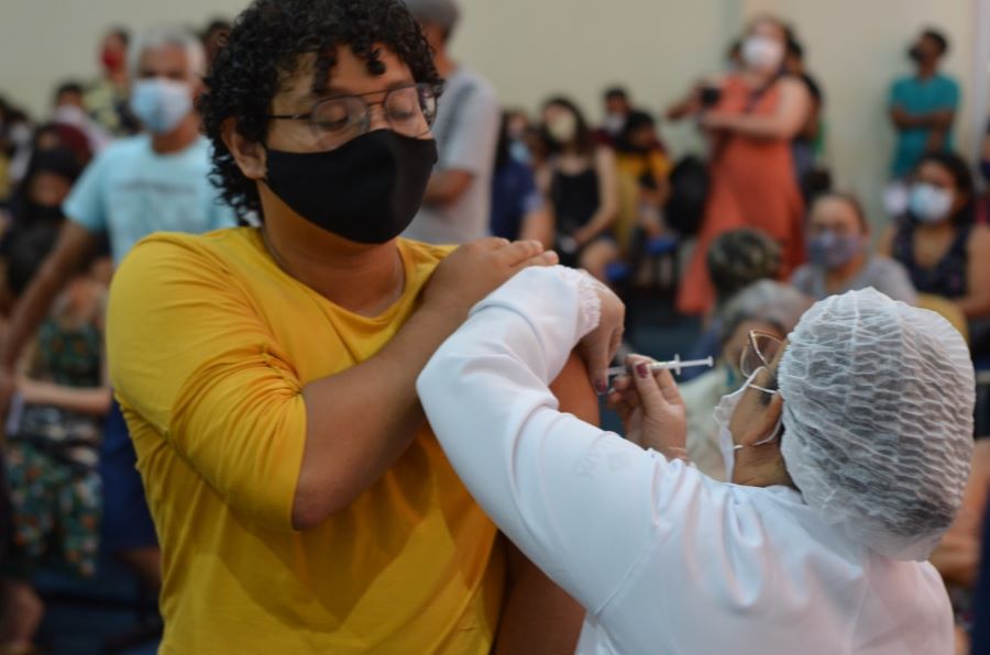 Dia D: em 2º vacinaço, Estado e prefeituras chegam a mais de 21 mil doses aplicadas contra covid-19 no Amapá