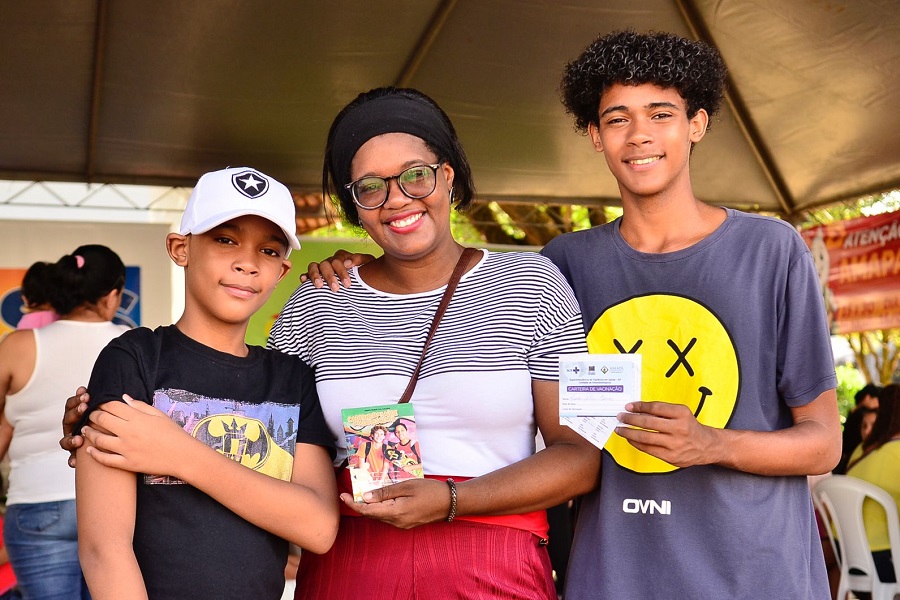 Famílias atendem chamado do Governo do Amapá e participam da campanha de multivacinação