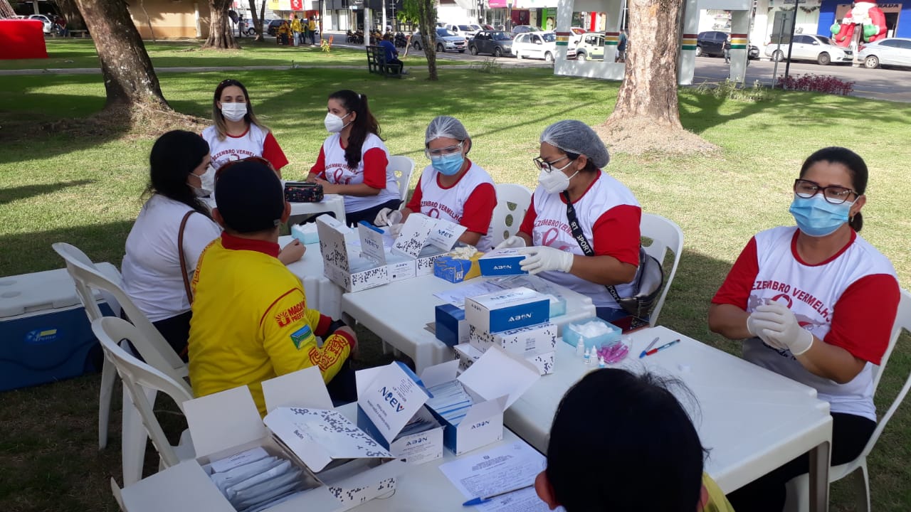 Programação “Dezembro Vermelho” inicia com teste rápido e distribuição de kit de prevenção