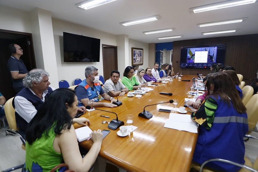 Governo e Ministério da Saúde fazem balanço das primeiras ações conjuntas de combate ao surto gripal no Amapá