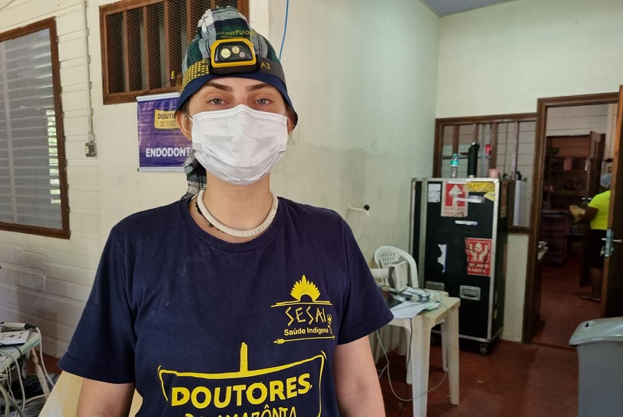 'Fico feliz por ajudar a melhorar a qualidade de vida do povo Wajãpi’, diz dentista voluntária da ação Mais Sorrisos, do Governo do Amapá