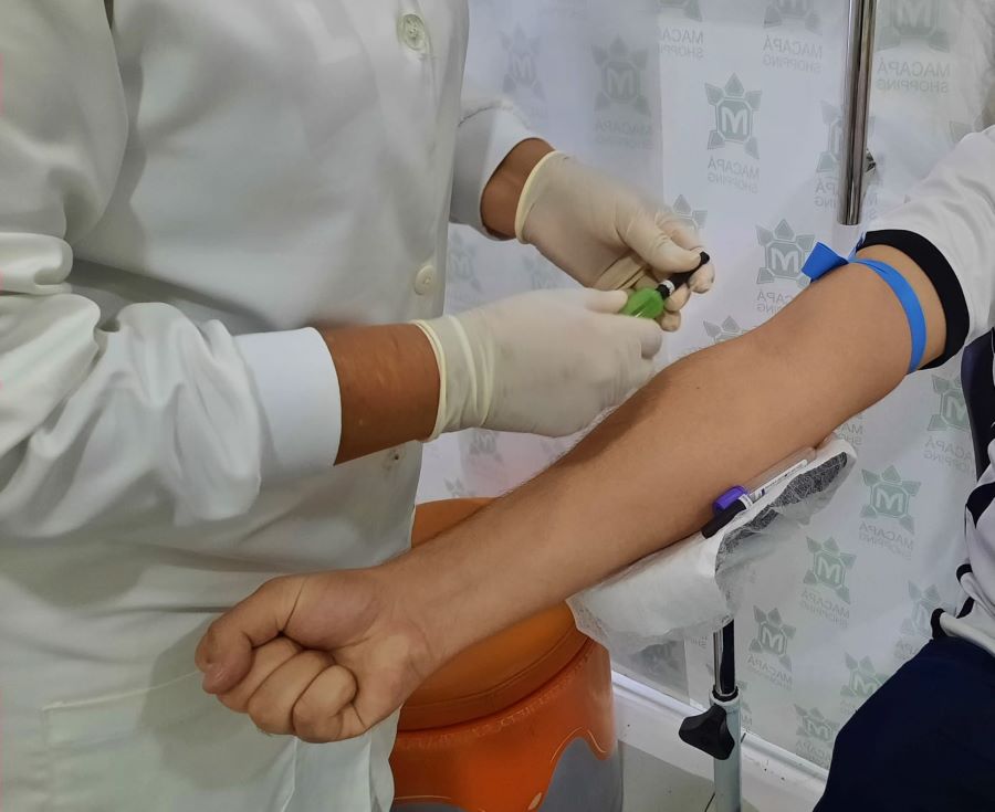 Hemoap realiza campanha em shopping para incentivar a doação de sangue e fortalecer estoque