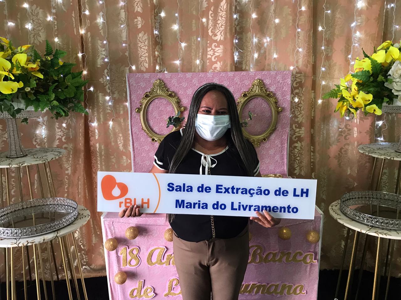 Banco de Leite Humano do Amapá completa 18 anos e homenageia servidora mais antiga