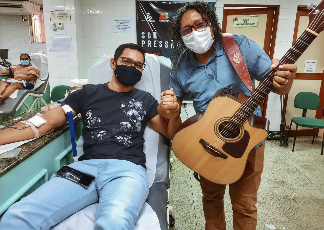 Hemoap encerra programação da Semana Nacional do Doador de Sangue com música ao vivo