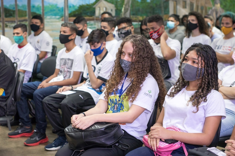 Jovens são treinados para captar doadoras de leite materno no Amapá