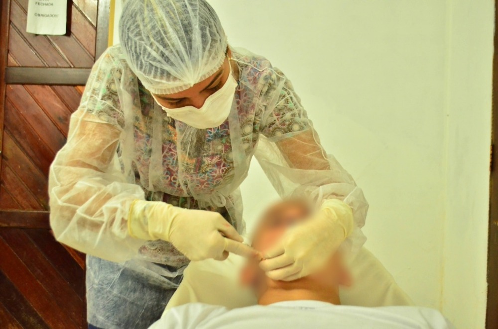 Governo leva atendimento odontológico a internos do Iapen