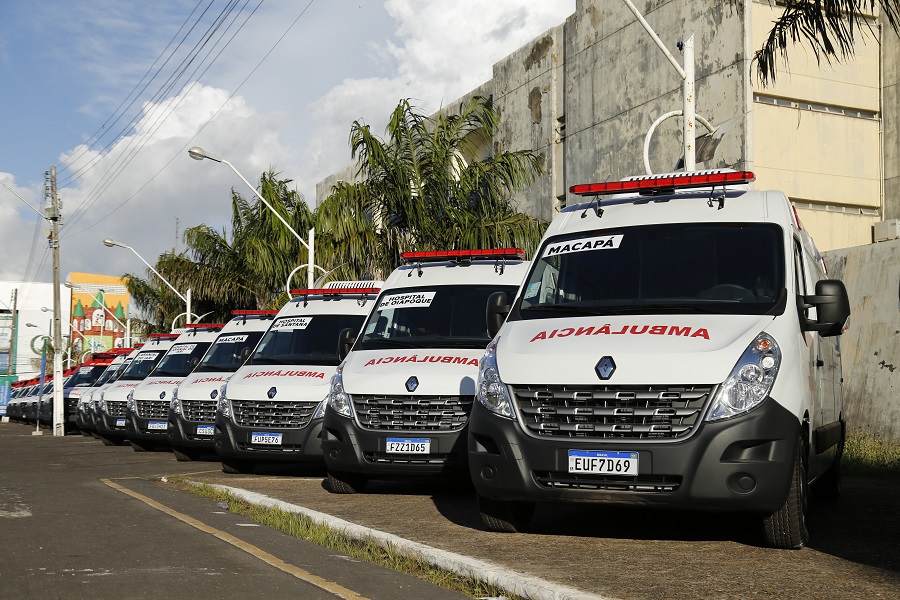 Governo do Amapá recebe 25 ambulâncias e 130 mil testes para combate ao coronavírus