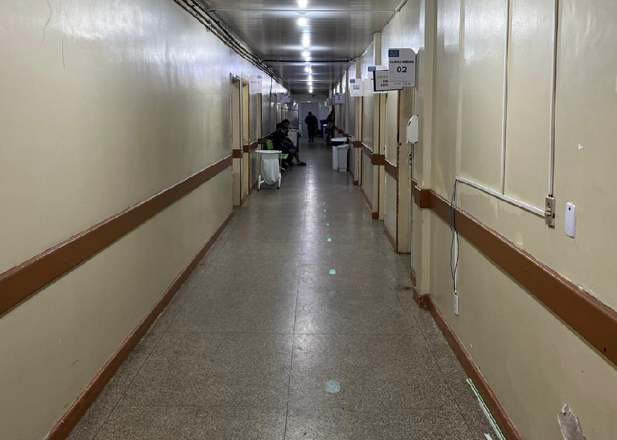 Corredores do HE ficaram sem pacientes internados durante a madrugada e manhã deste domingo, 12