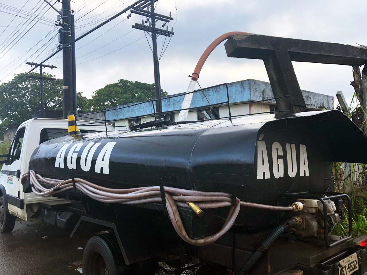 Estado fornece água e produtos químicos para desinfecção de unidades de saúde e locais públicos