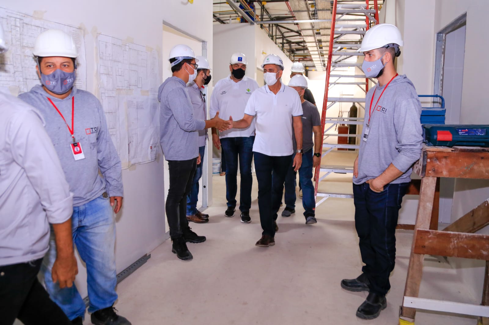 Em ritmo acelerado, obras do Hospital de Emergência avançam para a reta final