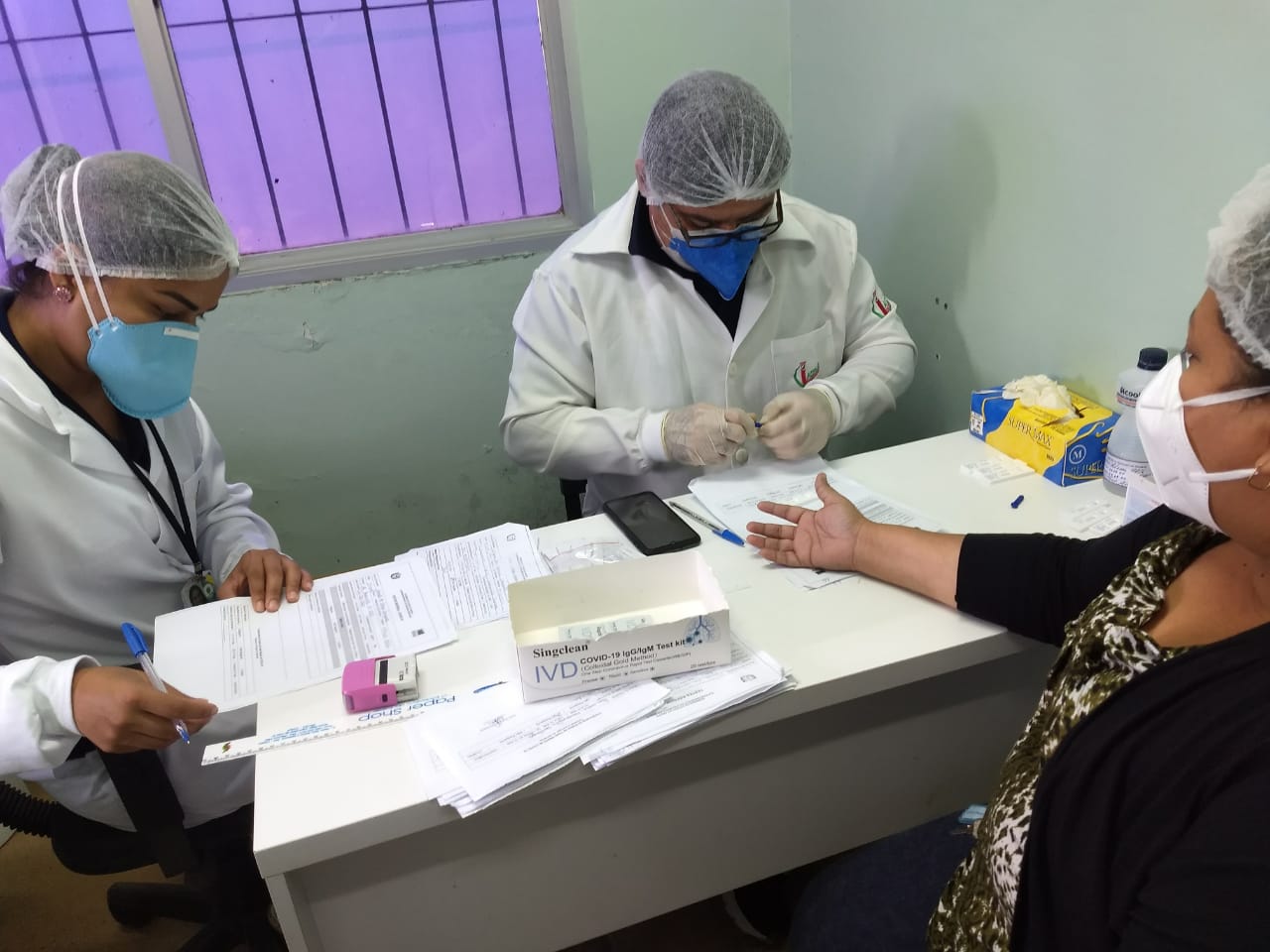 Governo do Amapá realiza testagem dos profissionais do Hospital de Santana