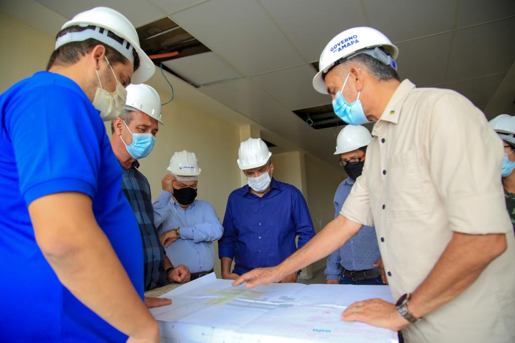 Avançam obras de reestruturação do Hospital de Emergência e do Hospital de Santana