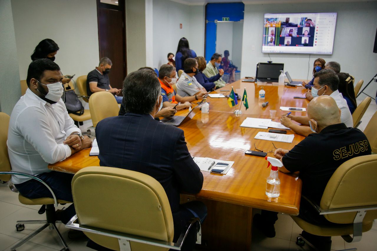 Governo do Amapá enviará mais 8.800 doses de vacinas contra covid-19 para municípios