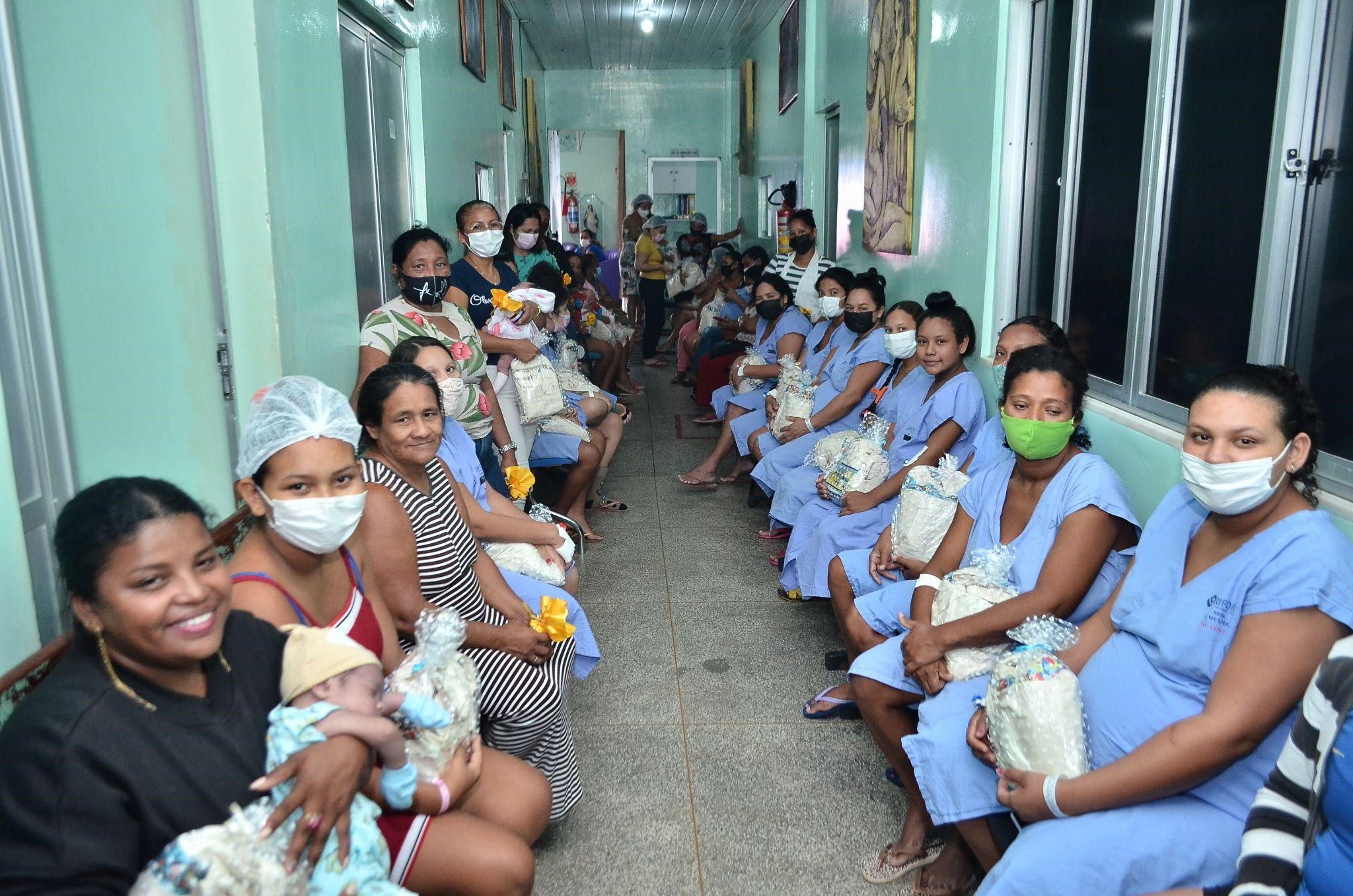 Agosto Dourado: Estado reúne mães para relembrar a importância do aleitamento materno