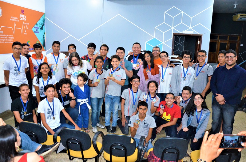 Alunos do Amapá são classificados para etapa nacional da Olimpíada Brasileira de Robótica
