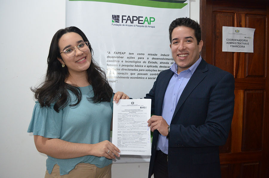 Governo do Amapá beneficia acadêmicos com bolsas de estudo