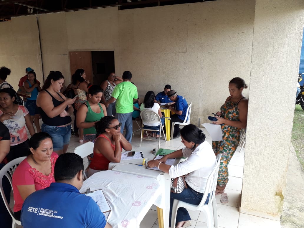 Feira de Artesanato e Empreendedorismo abre calendário itinerante no Macapaba I